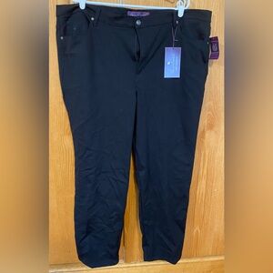 Gloria Vanderbilt Amanda Black Ponte Jeans 24W